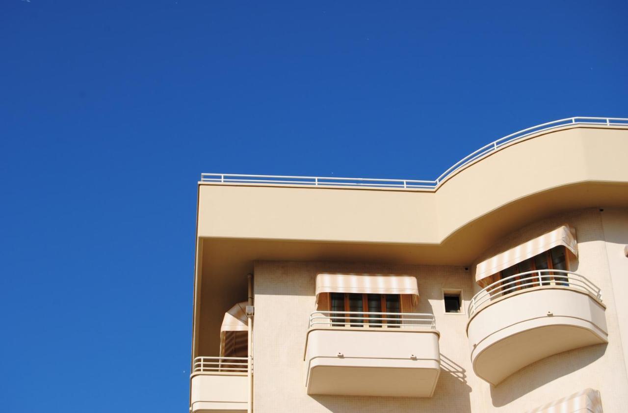 Hotel Capri&Residence Lido di Camaiore Esterno foto