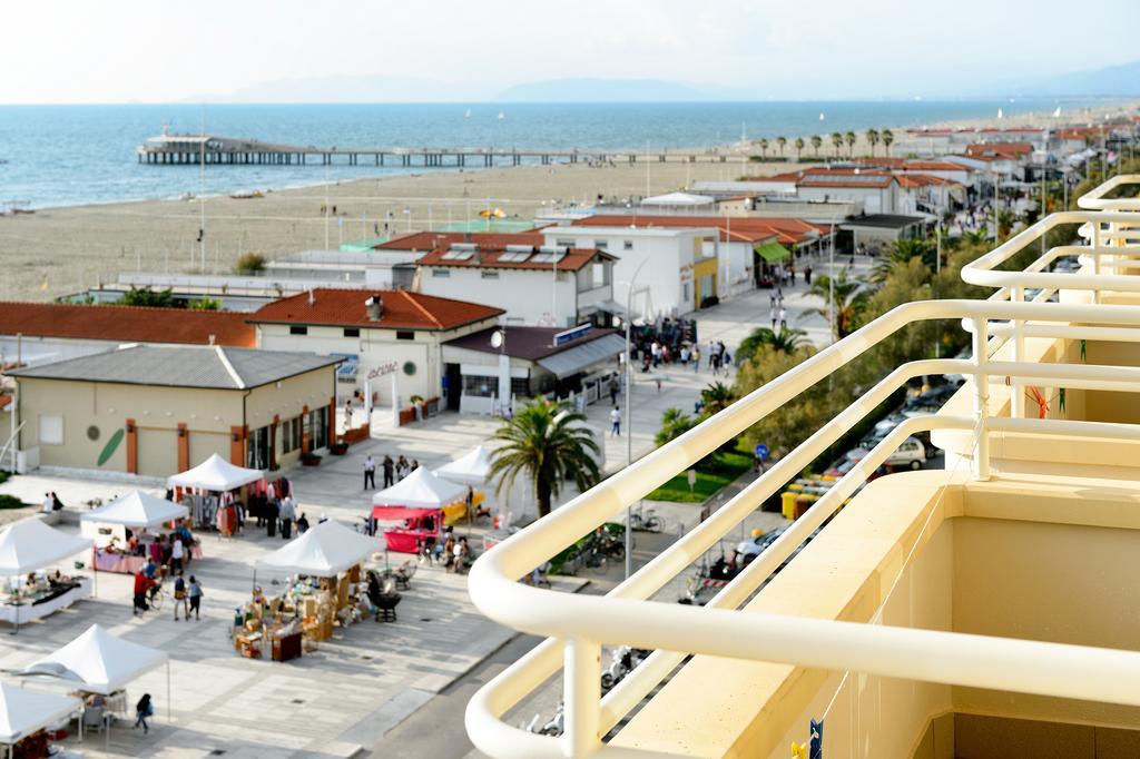 Hotel Capri&Residence Lido di Camaiore Esterno foto