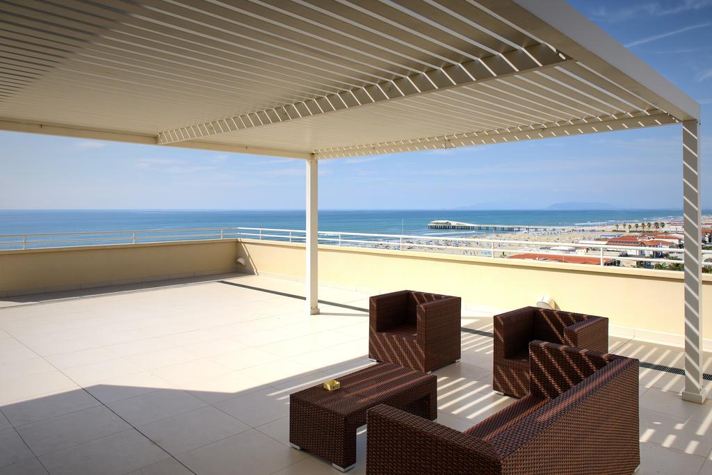 Hotel Capri&Residence Lido di Camaiore Esterno foto