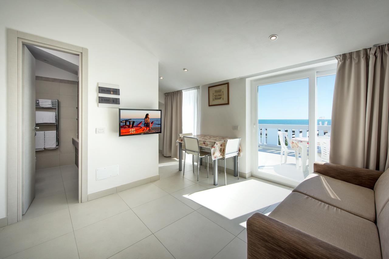 Hotel Capri&Residence Lido di Camaiore Esterno foto