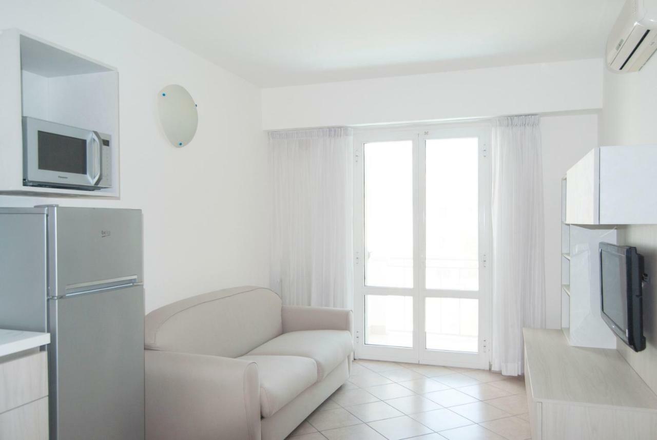 Hotel Capri&Residence Lido di Camaiore Camera foto