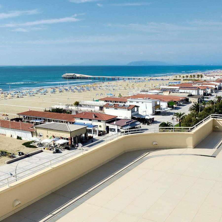 Hotel Capri&Residence Lido di Camaiore Esterno foto